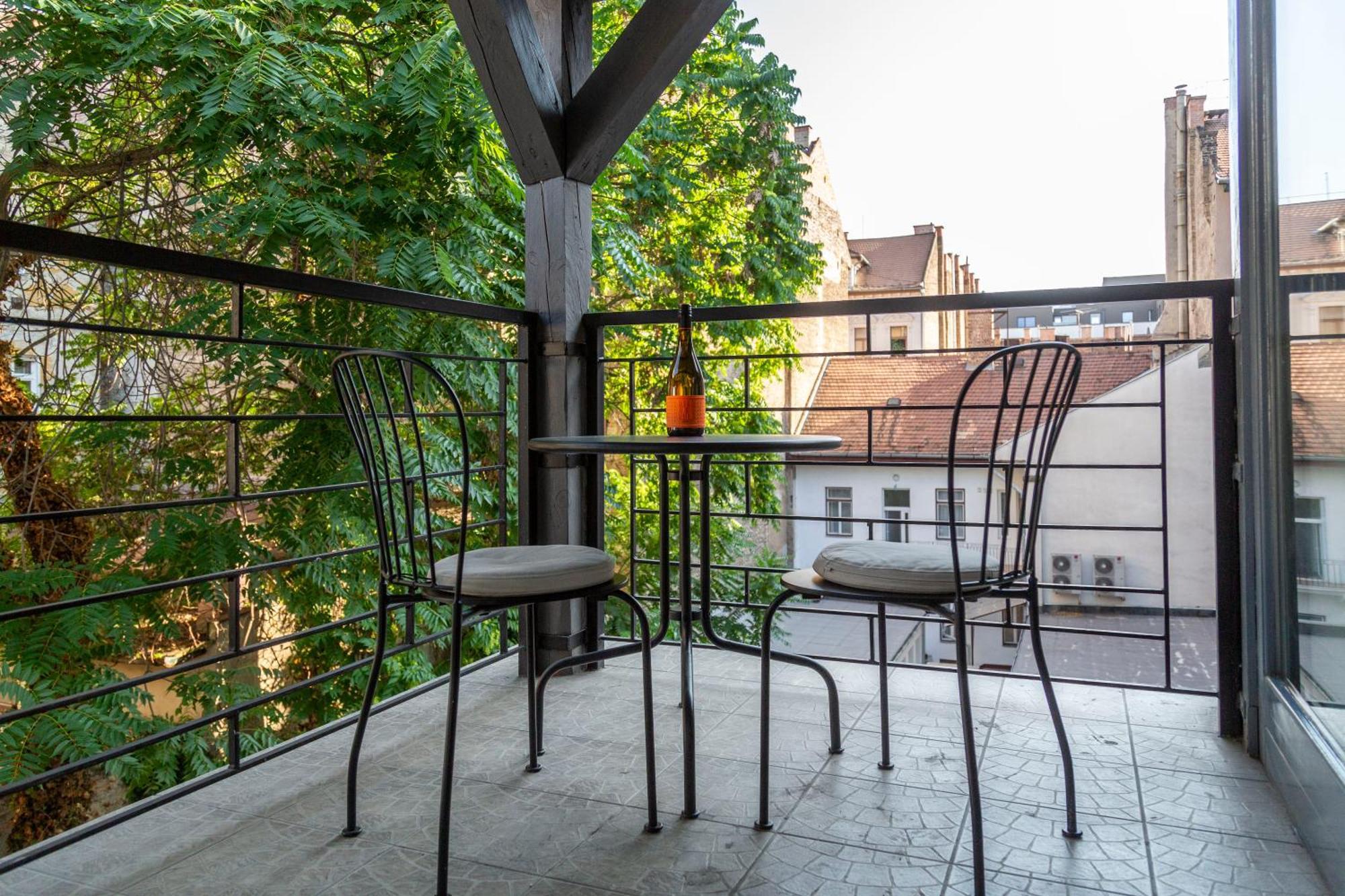 Rustic Central Studios By Lh Budapesta Exterior foto
